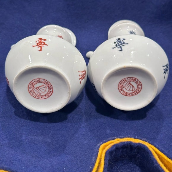 2 Soy Sauce Containers. Porcelain With Lid - 1980’s - Picture 2 of 3